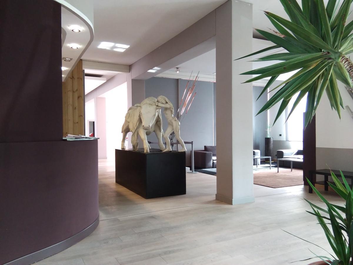 Hotel Cavalieri Pinerolo Exteriér fotografie