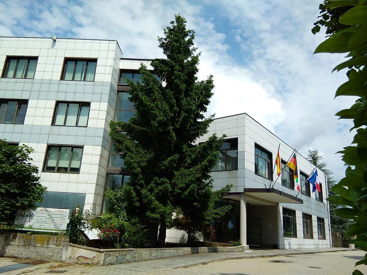 Hotel Cavalieri Pinerolo Exteriér fotografie