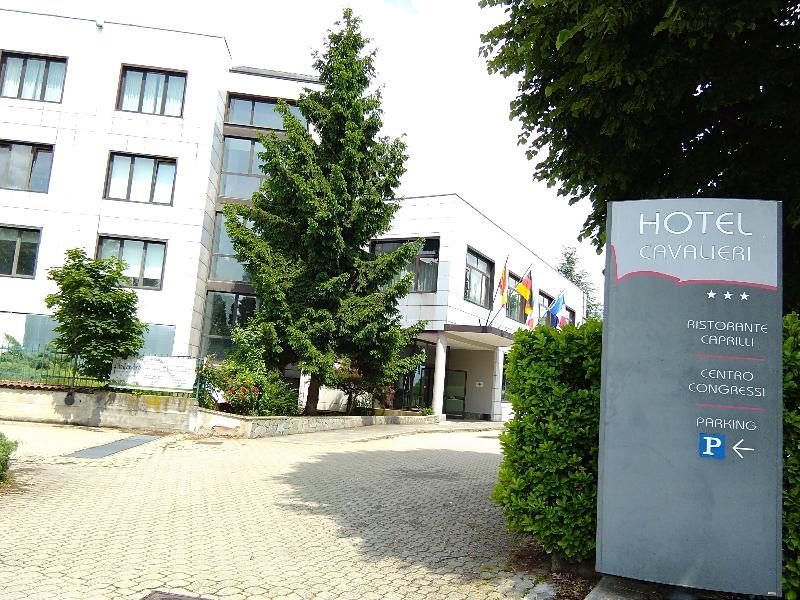 Hotel Cavalieri Pinerolo Exteriér fotografie